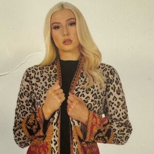 Brand new with tags ❤️❤️❤️ Maxsport cardigan/ sweater ❤️❤️❤️